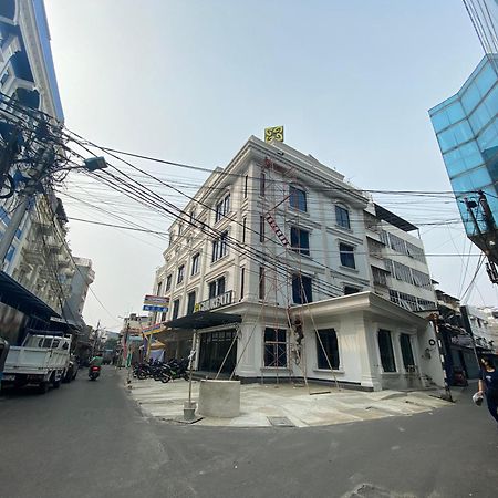 Ghurfati Hotel Wedana Jakarta Exteriör bild
